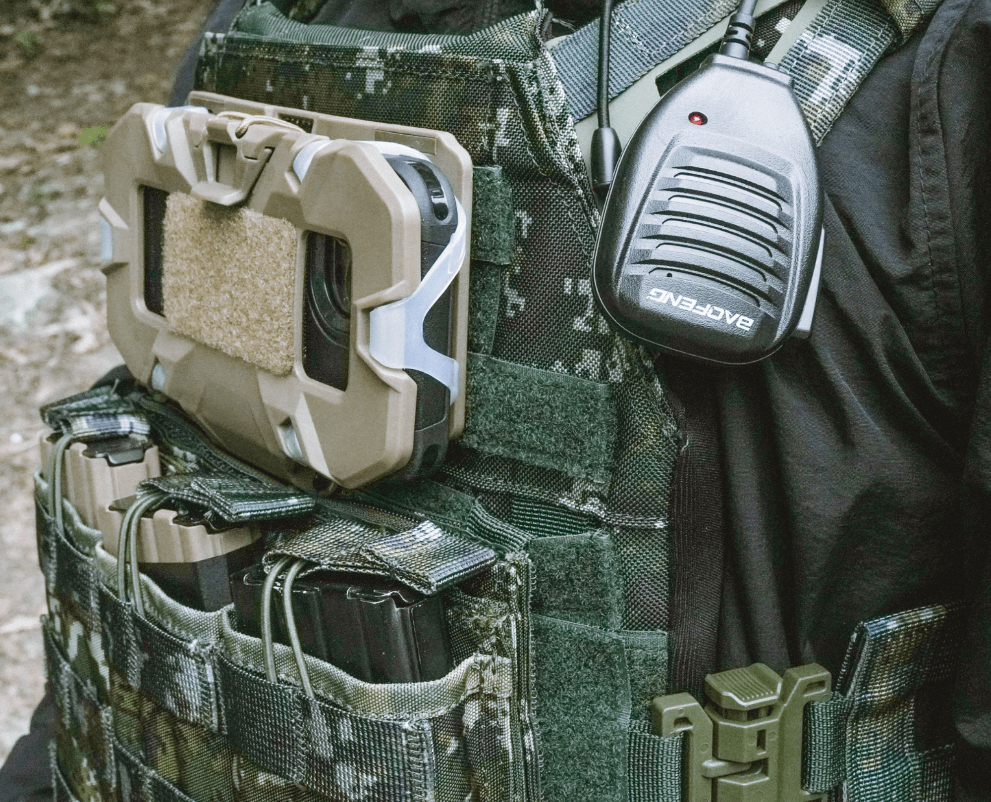 新発売 ޘ JPC 三聯直掛特仕版：省一片，更有效率