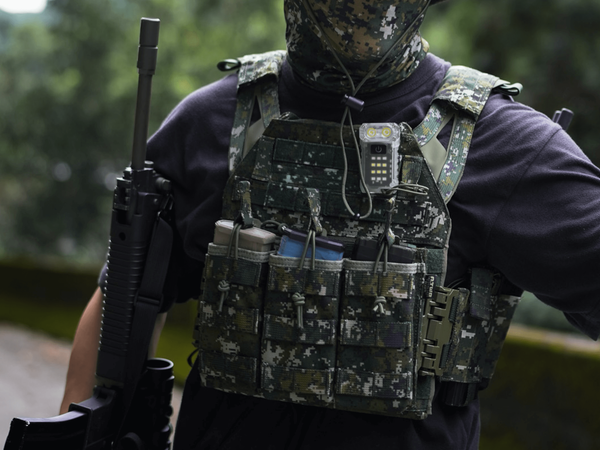 傲骨戰術裝備屋｜國軍戰術背心｜JPC 三聯直掛特仕版：省一片，更有效率