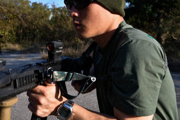 零延遲出槍的秘密！話題商品：兩點式海豹槍背帶改版上市